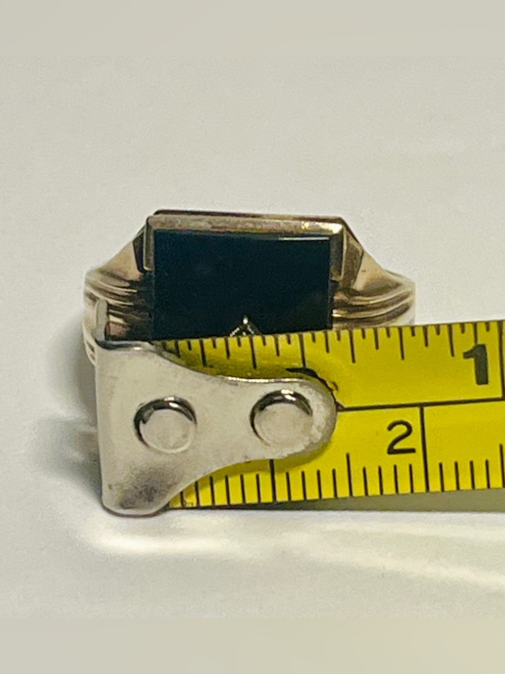 Estate Men’s Ring  | 10k Gold, Onyx & Diamond | Davidson & Son’s | Size 12 1/4 - Picture 12 of 13